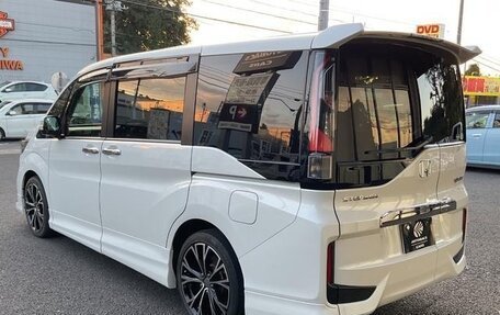 Honda Stepwgn IV, 2022 год, 1 895 000 рублей, 8 фотография