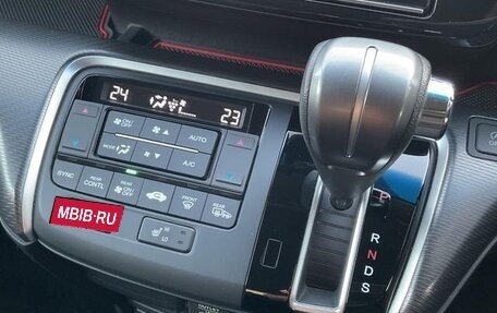 Honda Stepwgn IV, 2022 год, 1 895 000 рублей, 19 фотография