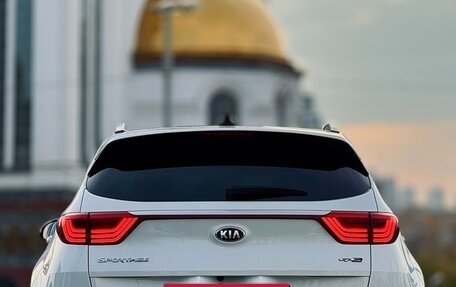 KIA Sportage IV рестайлинг, 2017 год, 1 990 000 рублей, 6 фотография