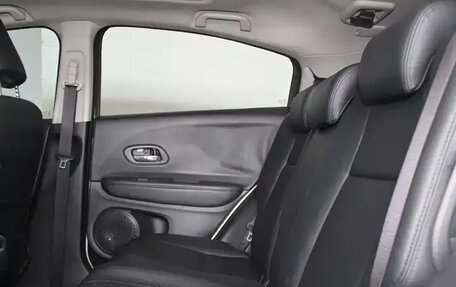 Honda Vezel, 2022 год, 1 266 600 рублей, 11 фотография