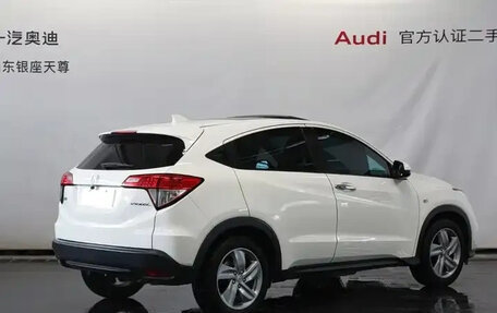 Honda Vezel, 2022 год, 1 266 600 рублей, 4 фотография