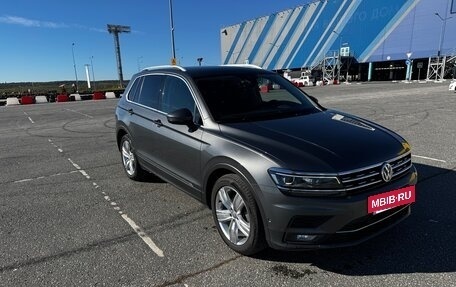 Volkswagen Tiguan II, 2020 год, 3 350 000 рублей, 3 фотография