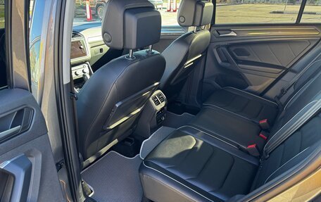 Volkswagen Tiguan II, 2020 год, 3 350 000 рублей, 24 фотография