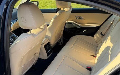 BMW 3 серия, 2020 год, 3 300 000 рублей, 13 фотография