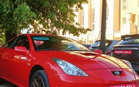 Toyota Celica VII рестайлинг, 2001 год, 750 000 рублей, 2 фотография