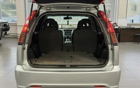 Honda Stream I рестайлинг, 2004 год, 595 000 рублей, 14 фотография