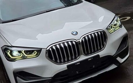 BMW X1, 2022 год, 1 800 000 рублей, 3 фотография