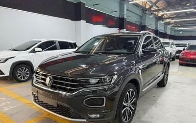 Volkswagen T-Roc I, 2022 год, 1 710 000 рублей, 1 фотография