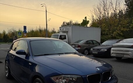 BMW 1 серия, 2008 год, 1 200 000 рублей, 1 фотография