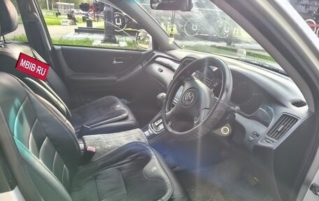 Toyota Kluger I, 2006 год, 1 300 000 рублей, 16 фотография
