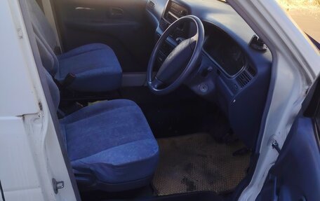 Toyota Town Ace III, 2001 год, 290 000 рублей, 8 фотография