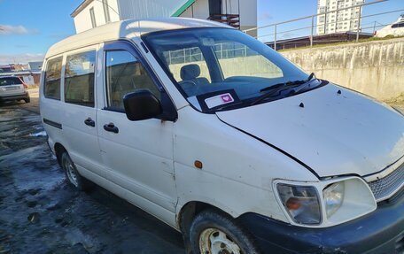 Toyota Town Ace III, 2001 год, 290 000 рублей, 4 фотография