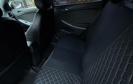Hyundai Solaris II рестайлинг, 2012 год, 750 000 рублей, 7 фотография