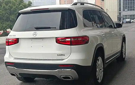Mercedes-Benz GLB, 2023 год, 2 200 000 рублей, 4 фотография