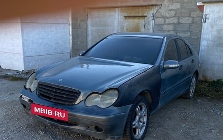 Mercedes-Benz C-Класс, 2004 год, 169 999 рублей, 3 фотография