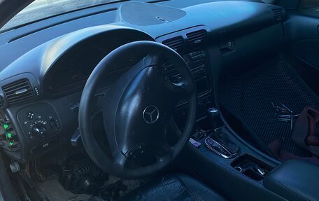 Mercedes-Benz C-Класс, 2004 год, 169 999 рублей, 11 фотография