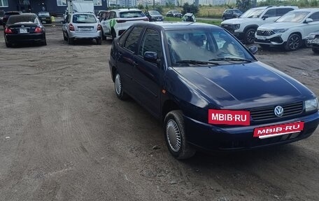 Volkswagen Polo III рестайлинг, 1998 год, 160 000 рублей, 3 фотография