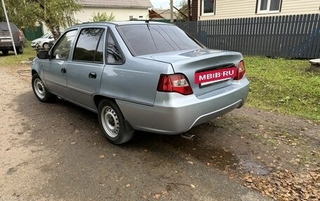 Daewoo Nexia I рестайлинг, 2012 год, 275 000 рублей, 3 фотография