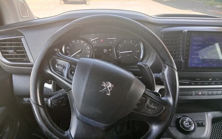 Peugeot Traveller I, 2021 год, 2 850 000 рублей, 14 фотография