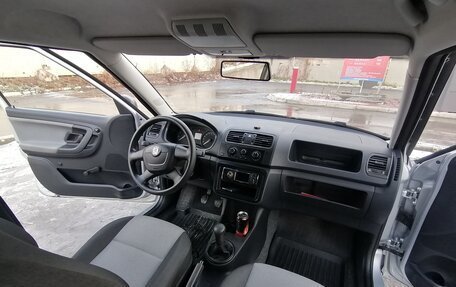 Skoda Fabia II, 2009 год, 650 000 рублей, 13 фотография
