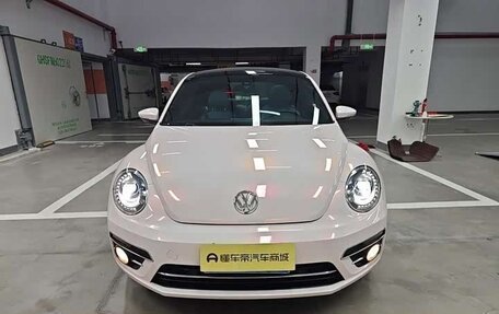Volkswagen Beetle, 2019 год, 1 210 333 рублей, 2 фотография