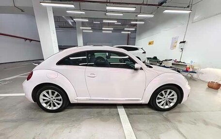 Volkswagen Beetle, 2019 год, 1 210 333 рублей, 5 фотография