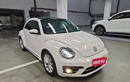 Volkswagen Beetle, 2019 год, 1 210 333 рублей, 3 фотография