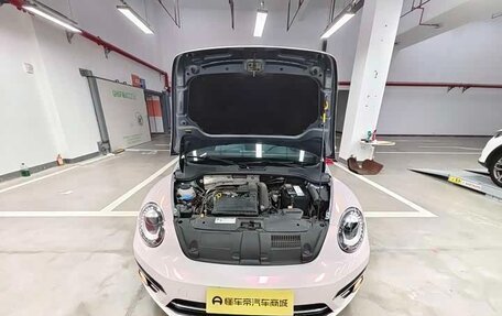 Volkswagen Beetle, 2019 год, 1 210 333 рублей, 14 фотография