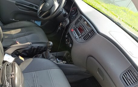 KIA Rio II, 2011 год, 600 000 рублей, 24 фотография