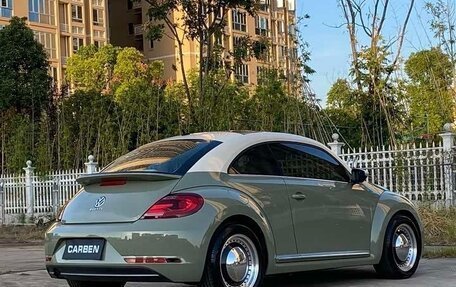 Volkswagen Beetle, 2019 год, 1 220 333 рублей, 5 фотография