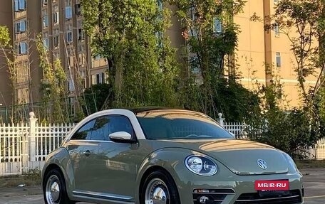 Volkswagen Beetle, 2019 год, 1 220 333 рублей, 3 фотография