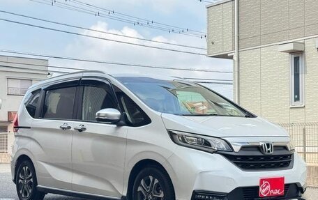 Honda Freed II, 2023 год, 1 270 000 рублей, 3 фотография