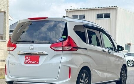 Honda Freed II, 2023 год, 1 270 000 рублей, 8 фотография