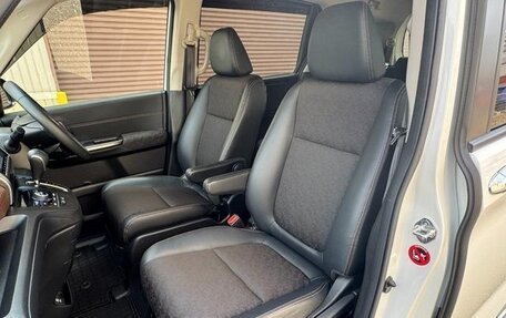 Honda Freed II, 2023 год, 1 270 000 рублей, 11 фотография