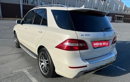Mercedes-Benz M-Класс, 2012 год, 2 300 000 рублей, 2 фотография