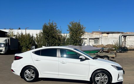 Hyundai Elantra VI рестайлинг, 2020 год, 1 850 000 рублей, 2 фотография