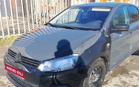Volkswagen Polo VI (EU Market), 2012 год, 500 000 рублей, 1 фотография