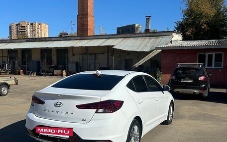 Hyundai Elantra VI рестайлинг, 2020 год, 1 850 000 рублей, 9 фотография