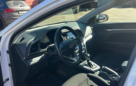 Hyundai Elantra VI рестайлинг, 2020 год, 1 850 000 рублей, 15 фотография