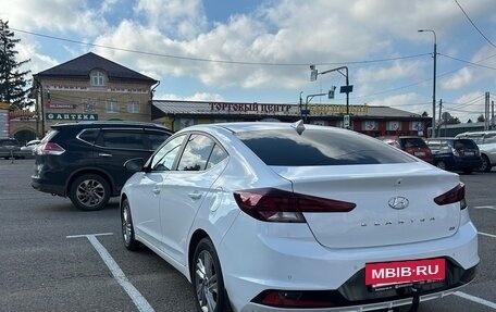 Hyundai Elantra VI рестайлинг, 2020 год, 1 850 000 рублей, 18 фотография