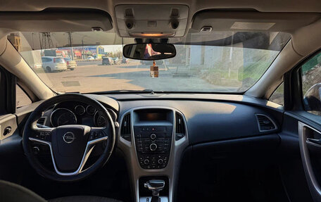 Opel Astra J, 2011 год, 630 000 рублей, 6 фотография