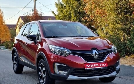 Renault Kaptur I рестайлинг, 2018 год, 1 780 000 рублей, 1 фотография