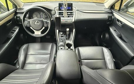Lexus NX I, 2017 год, 2 350 000 рублей, 9 фотография