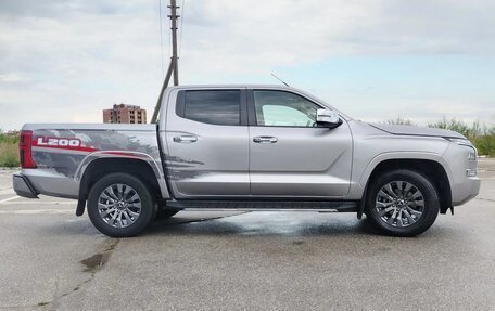 Mitsubishi L200, 2024 год, 3 900 000 рублей, 8 фотография