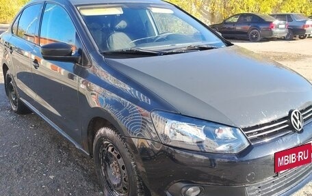 Volkswagen Polo VI (EU Market), 2012 год, 500 000 рублей, 2 фотография