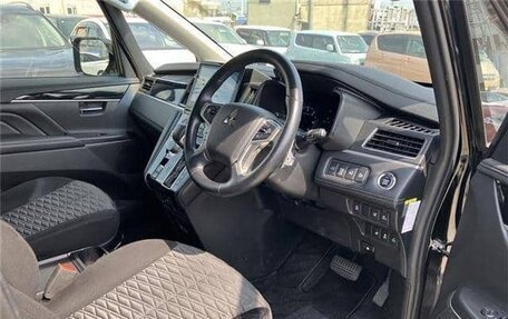 Mitsubishi Delica D:5 I, 2023 год, 2 700 000 рублей, 18 фотография