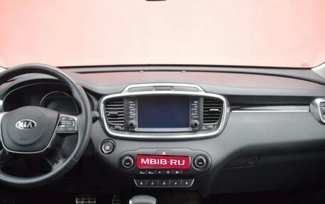 KIA Sorento III Prime рестайлинг, 2018 год, 3 200 000 рублей, 4 фотография