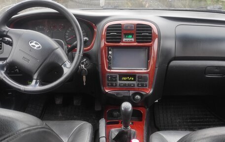 Hyundai Sonata IV рестайлинг, 2005 год, 220 000 рублей, 6 фотография