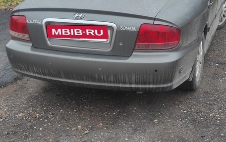 Hyundai Sonata IV рестайлинг, 2005 год, 220 000 рублей, 3 фотография