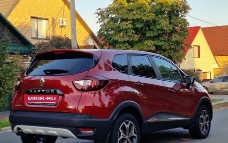Renault Kaptur I рестайлинг, 2018 год, 1 780 000 рублей, 6 фотография